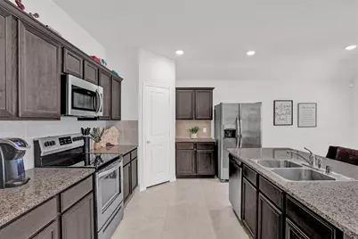 1111 Meadow Side Drive, Princeton, TX 75407 - Photo 5
