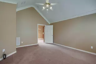 224 Heatherwood Dr, Irving, TX 75063 - Photo 15