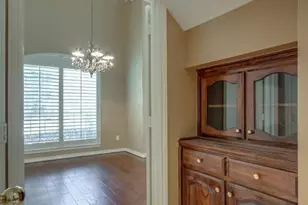 224 Heatherwood Dr, Irving, TX 75063 - Photo 13