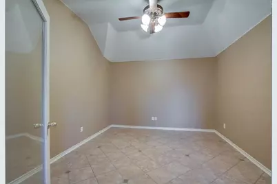 224 Heatherwood Drive, Irving, TX 75063 - Photo 21