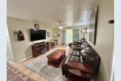 1335 Crestview Drive, Denison, TX 75020 - Photo 3