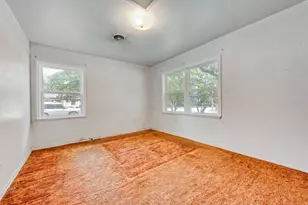 2219 Morgan St, Irving, TX 75062 - Photo 15