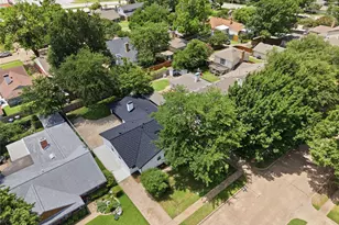 10236 Mapleridge Dr, Dallas, TX 75238 - Photo 37