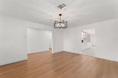 10236 Mapleridge Drive, Dallas, TX 75238 - Photo 13