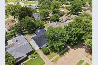 10236 Mapleridge Drive, Dallas, TX 75238 - Photo 37