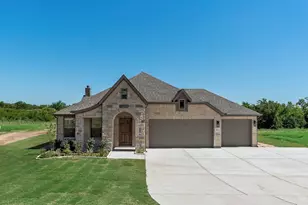1069 Monaco, Springtown, TX 76082 - Photo 1