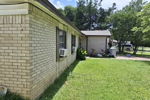 1510 Carson Dr, Mesquite, TX 75149 - Photo 3