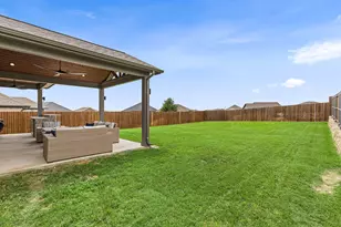 10513 Big Lagoon Dr, Fort Worth, TX 76179 - Photo 9