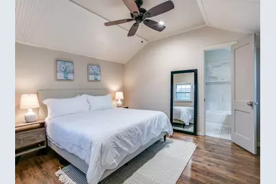 610 E Texas Street, Grapevine, TX 76051 - Photo 17