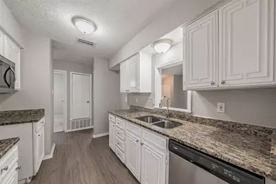 1250 Granada Lane, Lewisville, TX 75067 - Photo 13