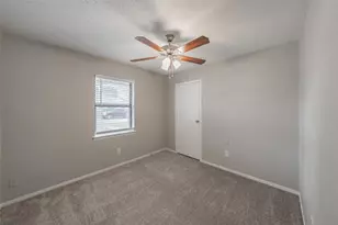 1250 Granada Ln, Lewisville, TX 75067 - Photo 27