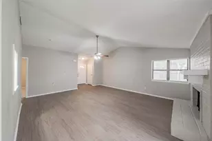 1250 Granada Ln, Lewisville, TX 75067 - Photo 7