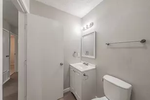 1250 Granada Ln, Lewisville, TX 75067 - Photo 29