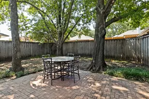 9240 Locarno Dr, Dallas, TX 75243 - Photo 21