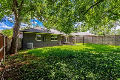 10623 McCree Road, Dallas, TX 75238 - Photo 29