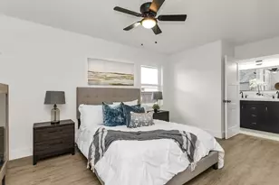 10623 McCree Rd, Dallas, TX 75238 - Photo 19