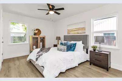 10623 McCree Road, Dallas, TX 75238 - Photo 17