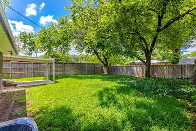 10623 McCree Road, Dallas, TX 75238 - Photo 31