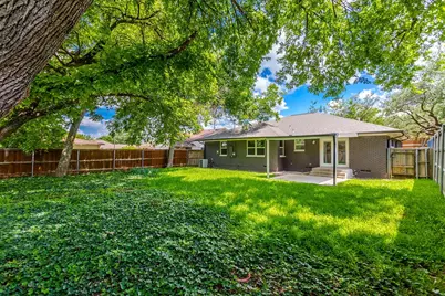 10623 McCree Road, Dallas, TX 75238 - Photo 27