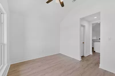1615 Jones Street, Greenville, TX 75401 - Photo 17