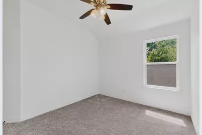 1615 Jones Street, Greenville, TX 75401 - Photo 35