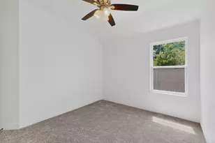 1615 Jones St, Greenville, TX 75401 - Photo 35