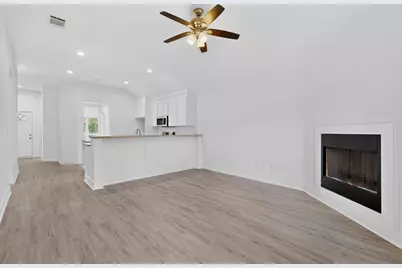 1615 Jones Street, Greenville, TX 75401 - Photo 9