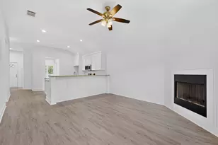 1615 Jones St, Greenville, TX 75401 - Photo 9