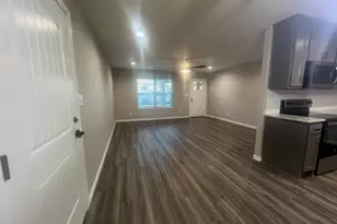 103 S Jordan St, Whitesboro, TX 76273 - Photo 5