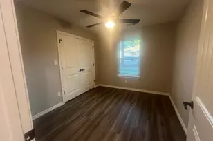 103 S Jordan St, Whitesboro, TX 76273 - Photo 9