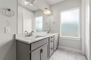 411 W Harwood Rd, Euless, TX 76039 - Photo 19