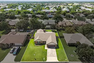 6728 Fair Meadows Dr, North Richland Hills, TX 76182 - Photo 3