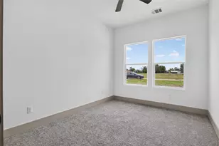 207 E South St, Itasca, TX 76055 - Photo 11