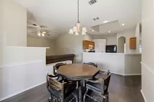1209 Secretariat Dr, Grand Prairie, TX 75052 - Photo 13