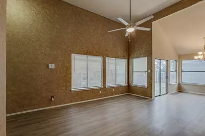 10611 Woodleaf Drive, Dallas, TX 75227 - Photo 5