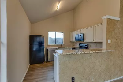 10611 Woodleaf Drive, Dallas, TX 75227 - Photo 3