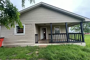 824 Nob Hill Rd, Quinlan, TX 75474 - Photo 1