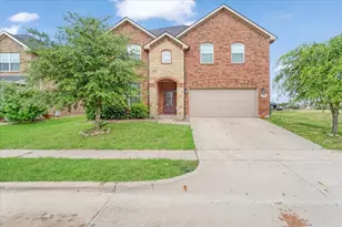 802 Swan Ridge Dr, Sherman, TX 75092 - Photo 3