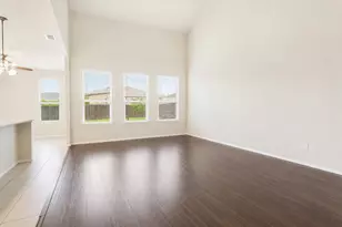 802 Swan Ridge Dr, Sherman, TX 75092 - Photo 5