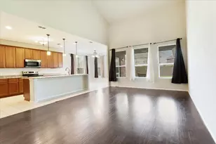 802 Swan Ridge Dr, Sherman, TX 75092 - Photo 9