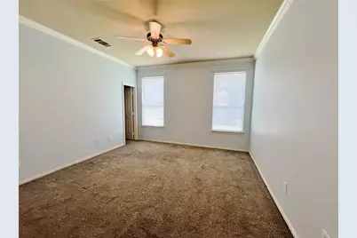 552 Kerry Street, Crowley, TX 76036 - Photo 13