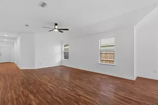 2839 St David Dr, Dallas, TX 75233 - Photo 7