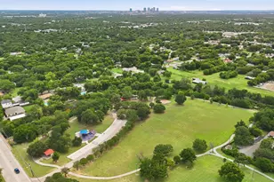 3732 Layton Ave, Haltom City, TX 76117 - Photo 31