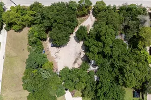 2817 Guthrie Rd, Garland, TX 75043 - Photo 3