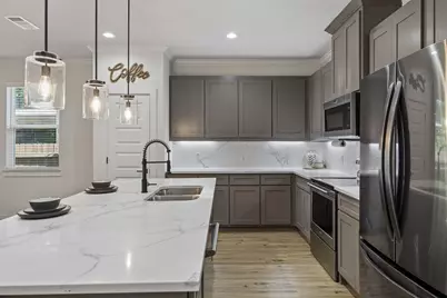 3806 Vandervort Drive, Dallas, TX 75216 - Photo 13