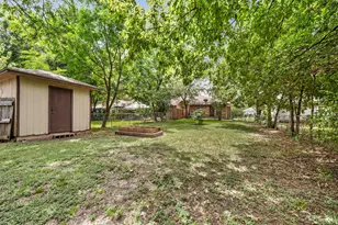 320 W Congress St, Denton, TX 76201 - Photo 27