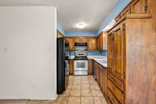 320 W Congress St, Denton, TX 76201 - Photo 23