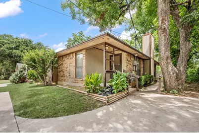 320 W Congress Street, Denton, TX 76201 - Photo 3