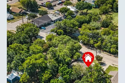 320 W Congress Street, Denton, TX 76201 - Photo 31