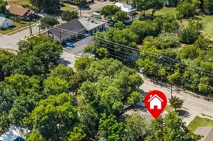 320 W Congress St, Denton, TX 76201 - Photo 31
